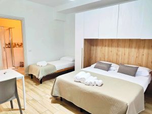 Lardara Room Featured